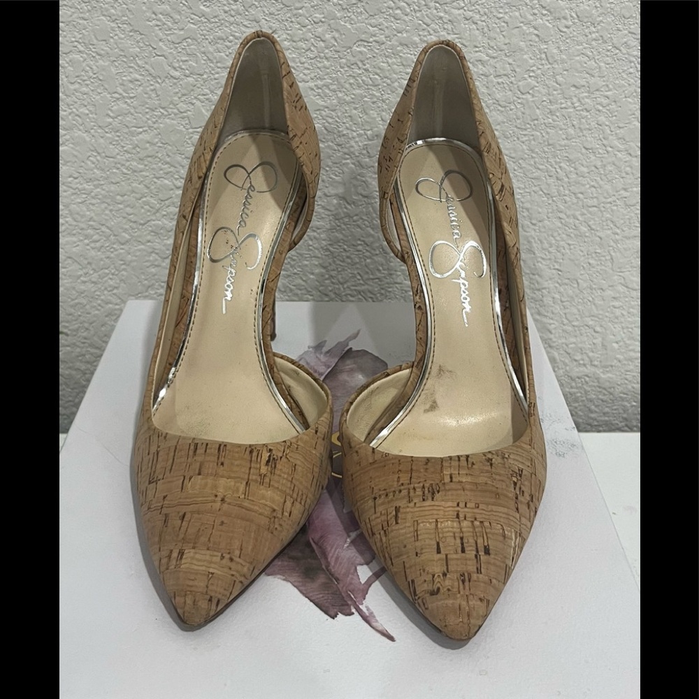 Ladies Size 7 Jessica Simpson Cork Pumps